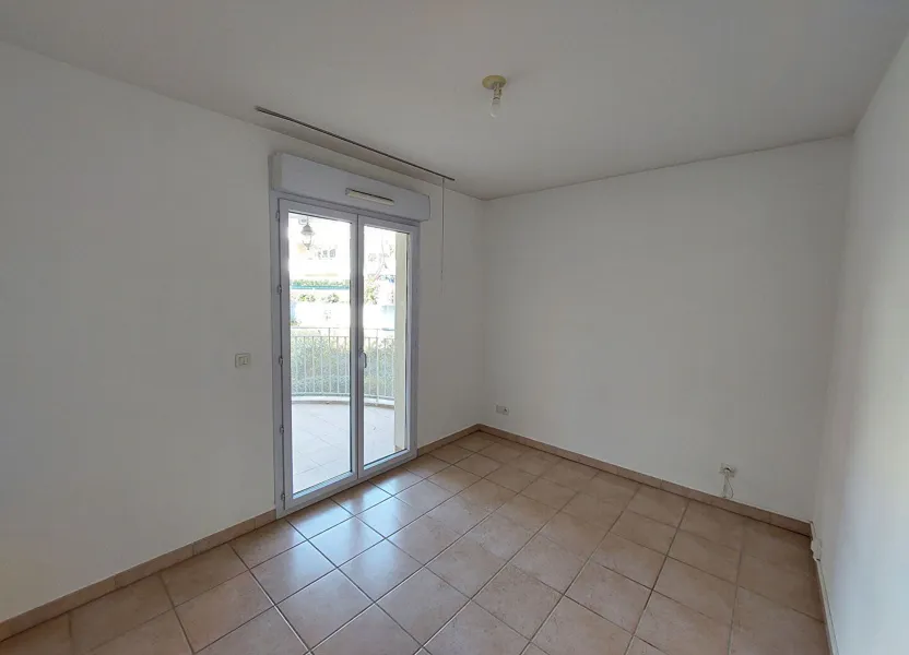 Flat Avenue Jean Moulin in Manosque