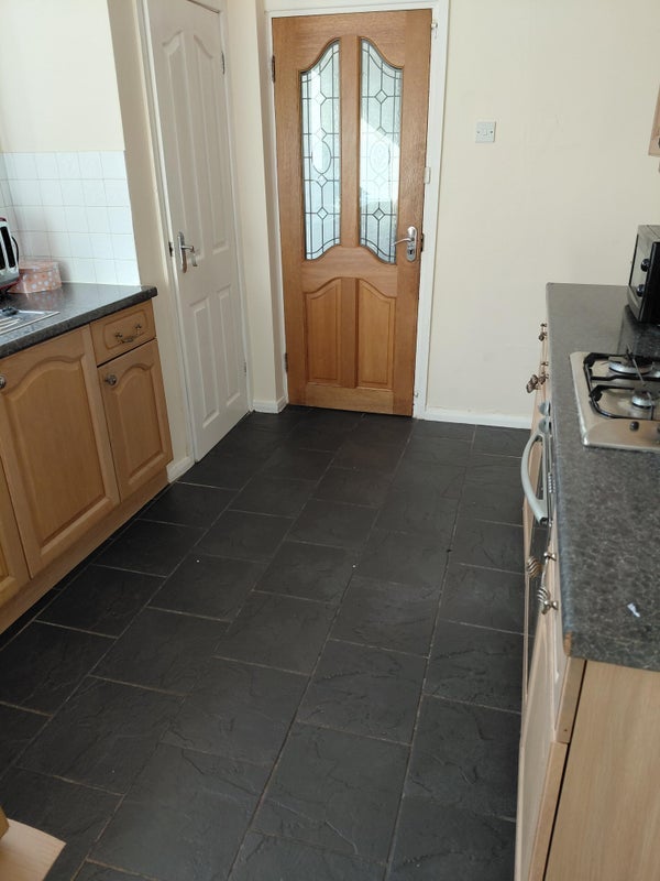 Room Tilstock Walk in Manchester