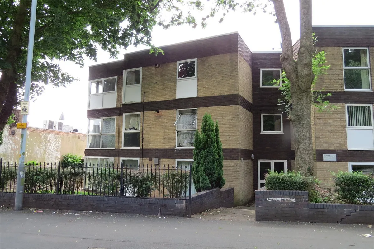Flat Tettenhall Road in Wolverhampton