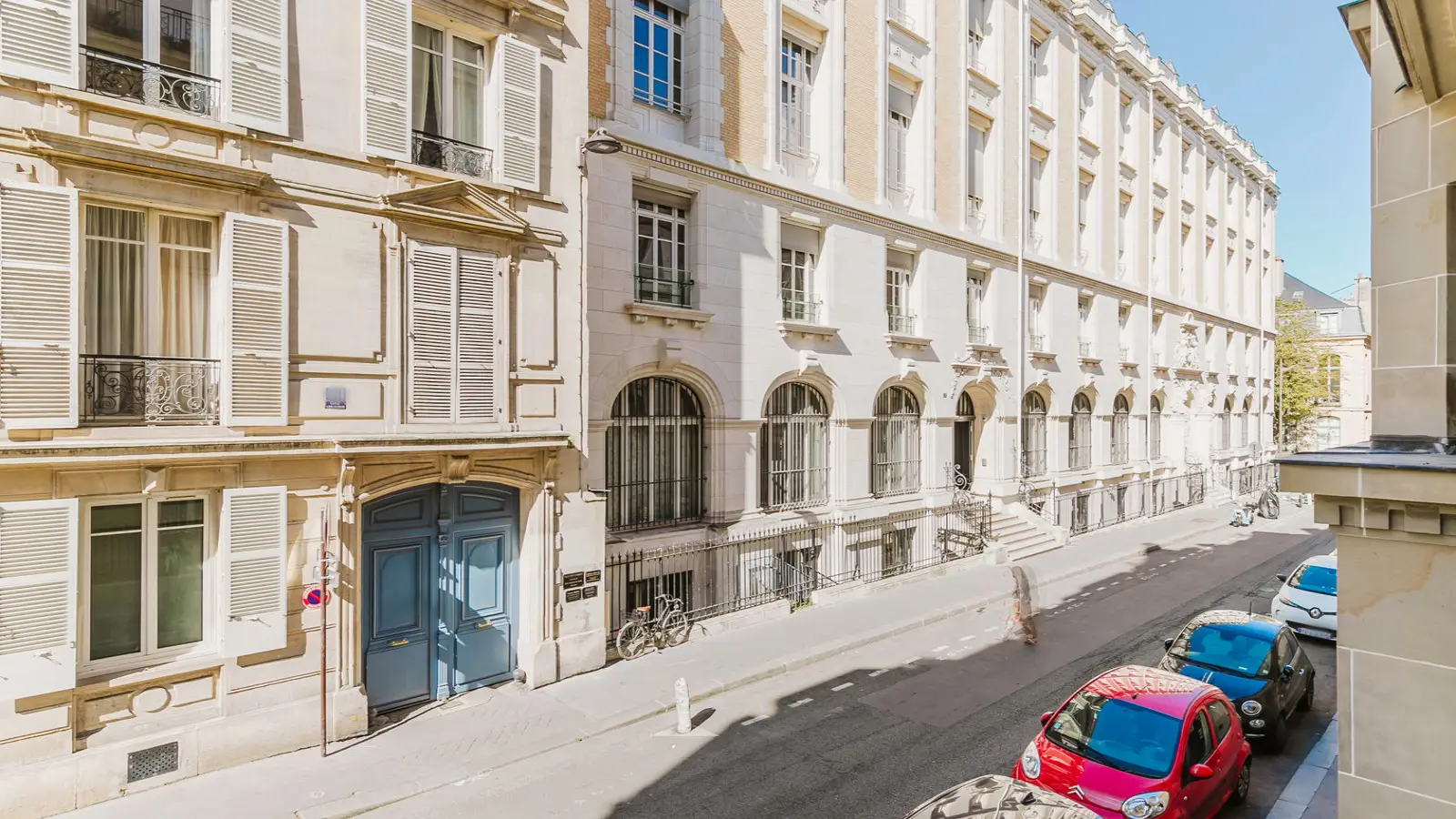 Appartement Rue Saint-Romain à Paris