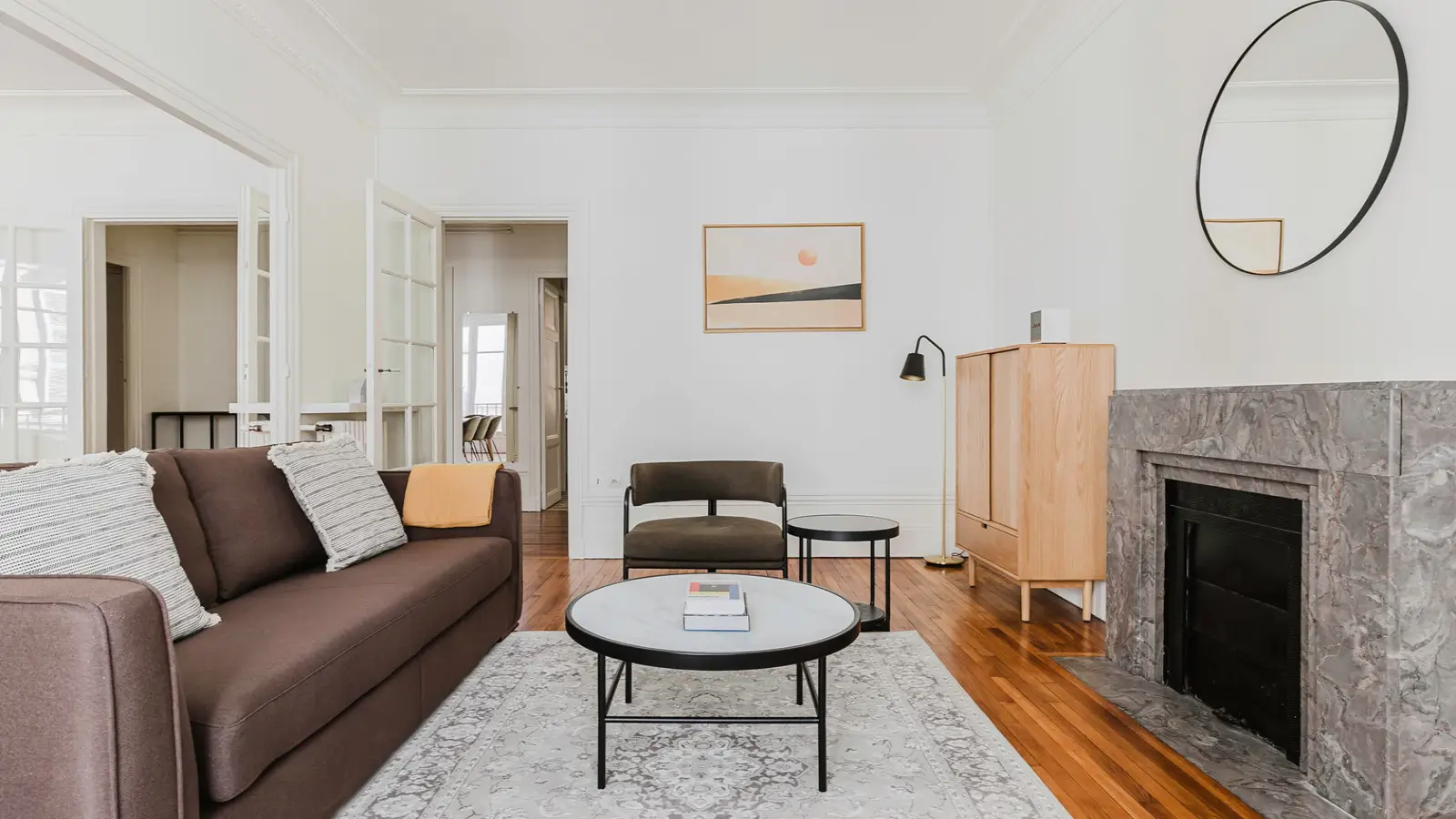 Appartement Rue Saint-Romain à Paris