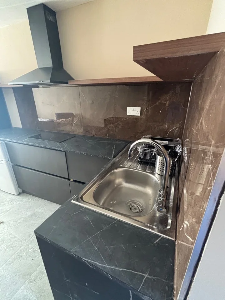 Room Harlyn Drive in Greater London