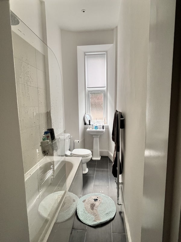Room Firpark Terrace in Glasgow