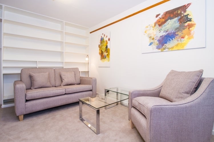 Flat Butler Close in Oxford