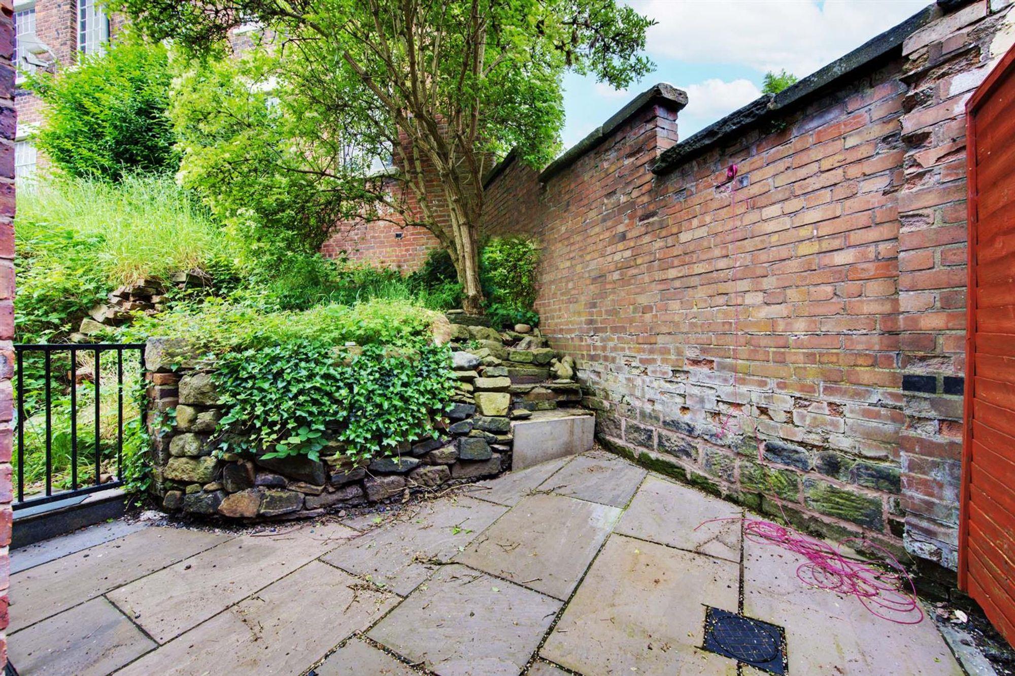 House Rood Hill in Congleton