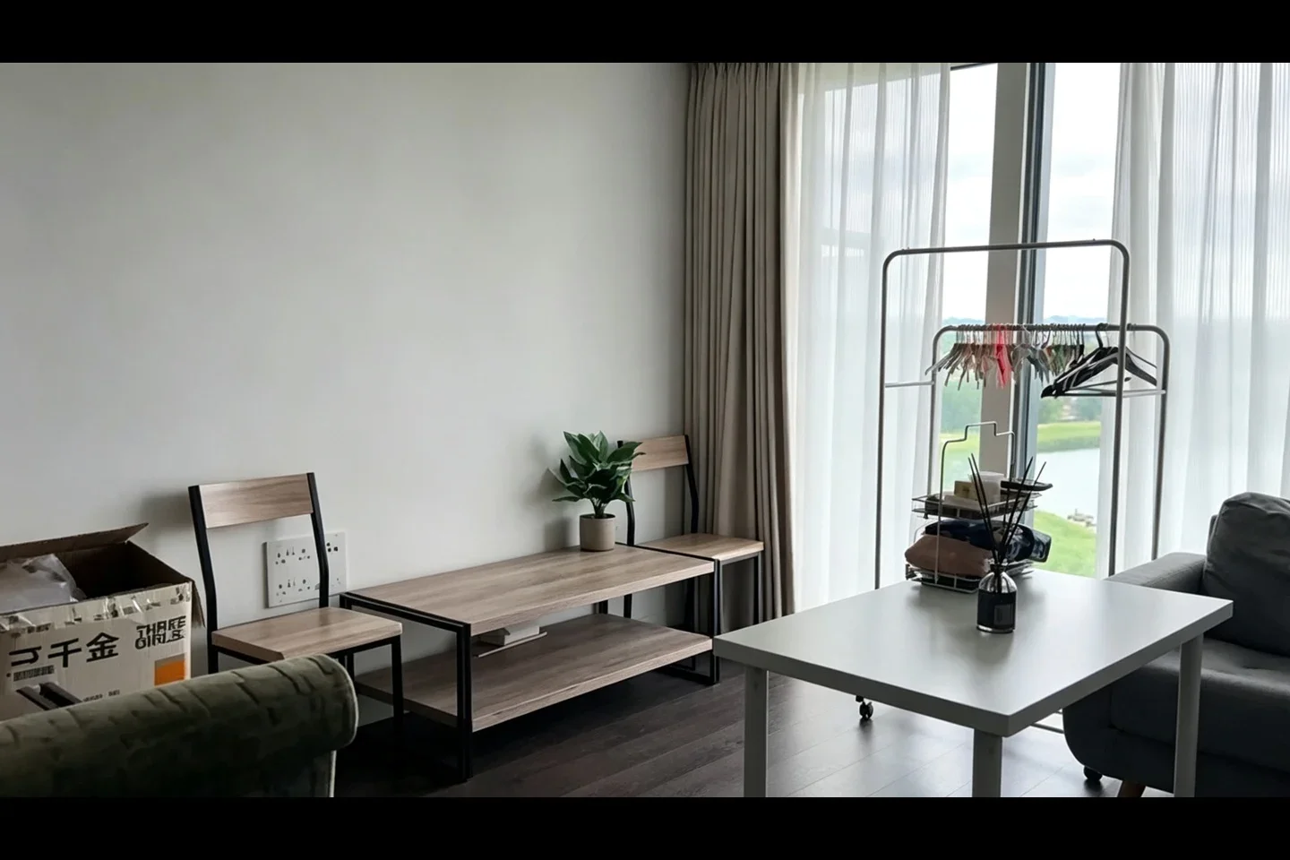 Flat Newnton Close in Greater London
