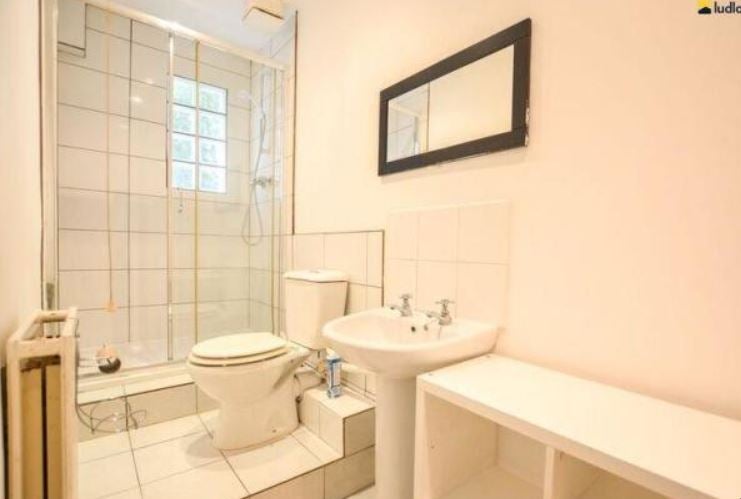 Flat Hither Green Lane in Greater London