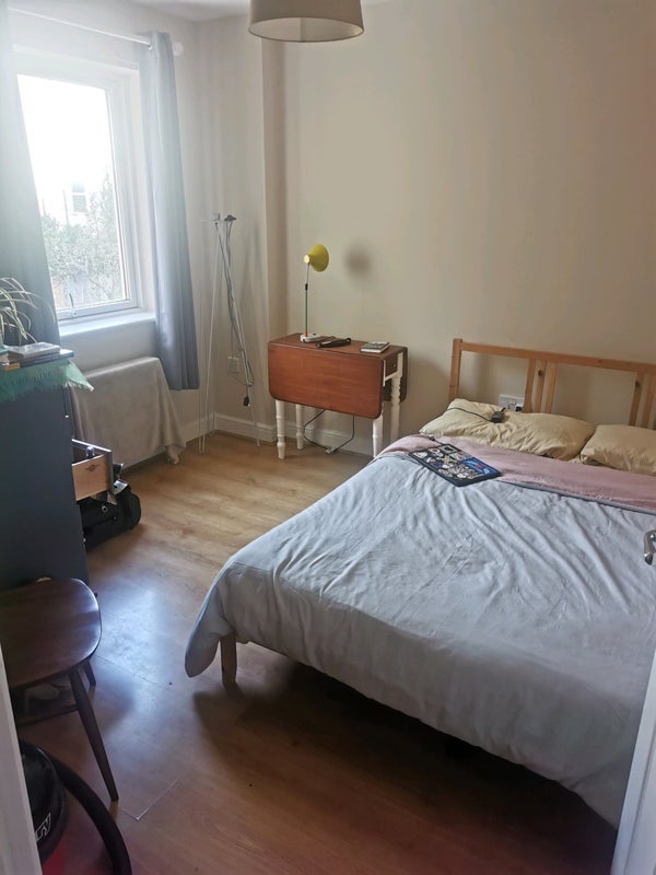 Room Argyle Road in Bristol