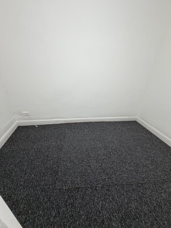 Room Kingsley Road in Greater London