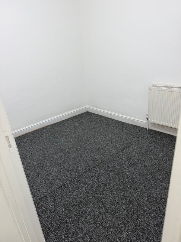 Room Kingsley Road in Greater London