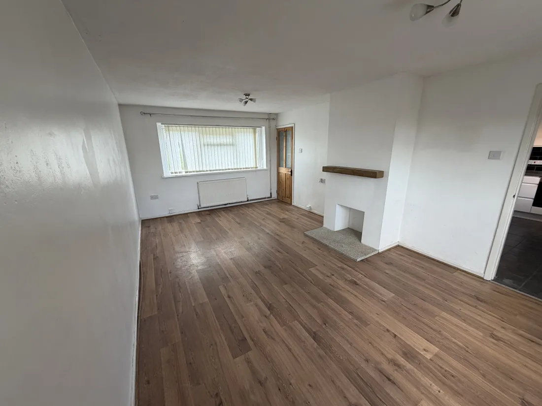 House Lôn Hafren in Swansea
