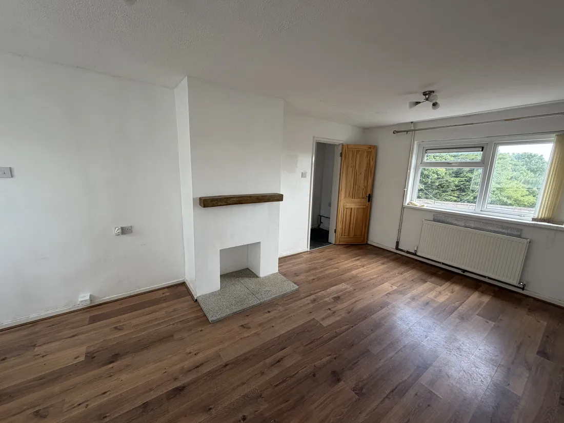 House Lôn Hafren in Swansea