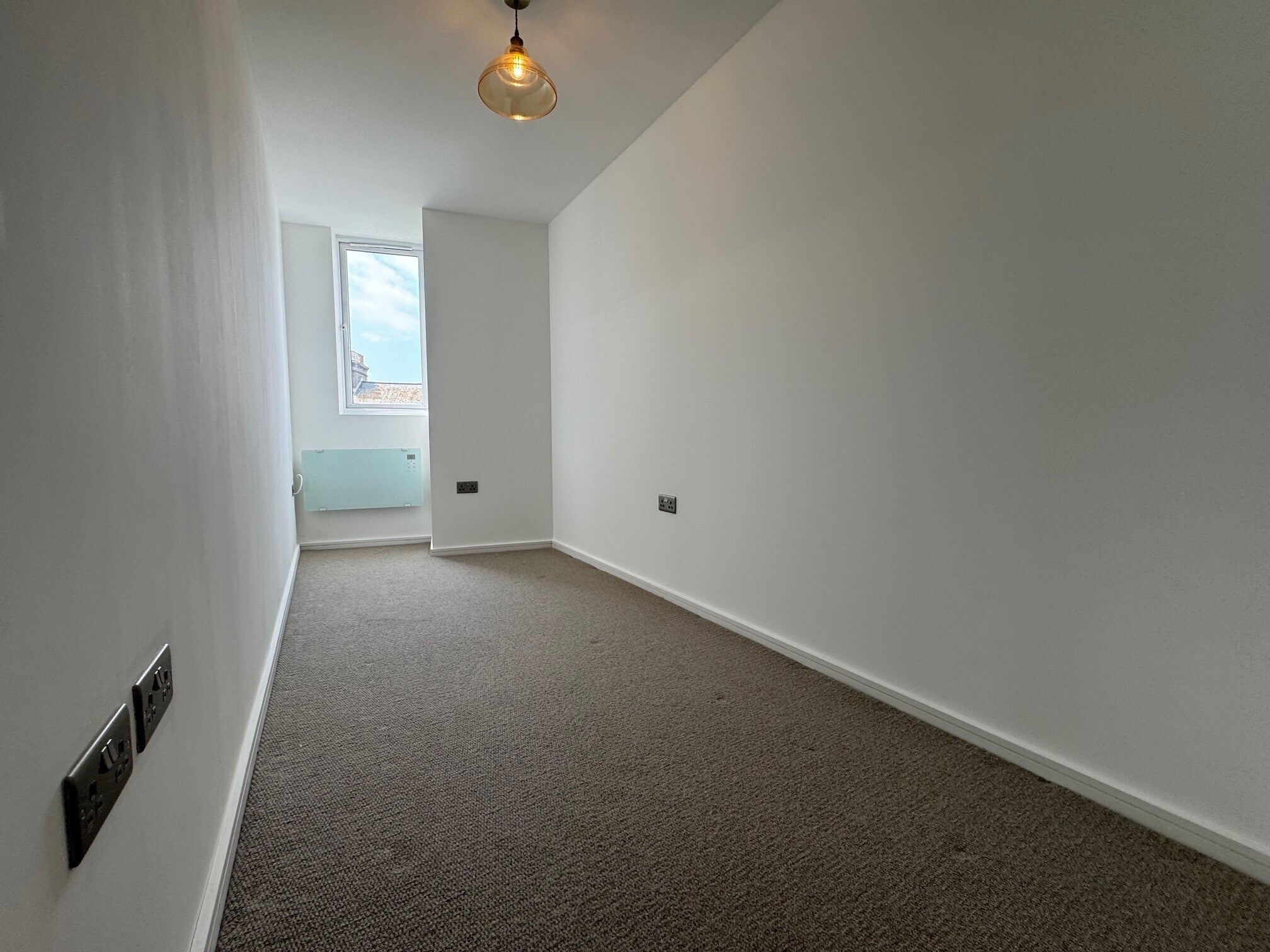 Flat Gildredge Road in Eastbourne