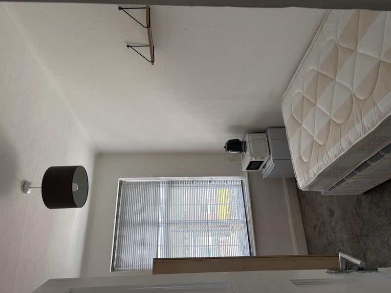 Room Blackfen Road in Greater London