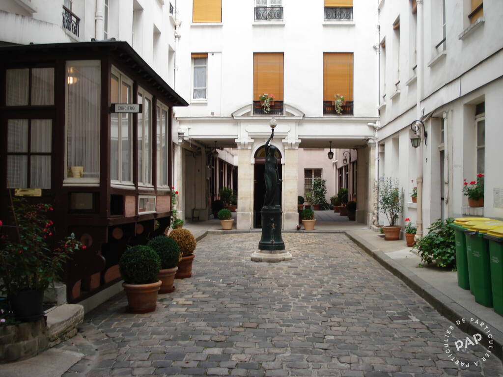 Flat Rue du Cherche-Midi in Paris