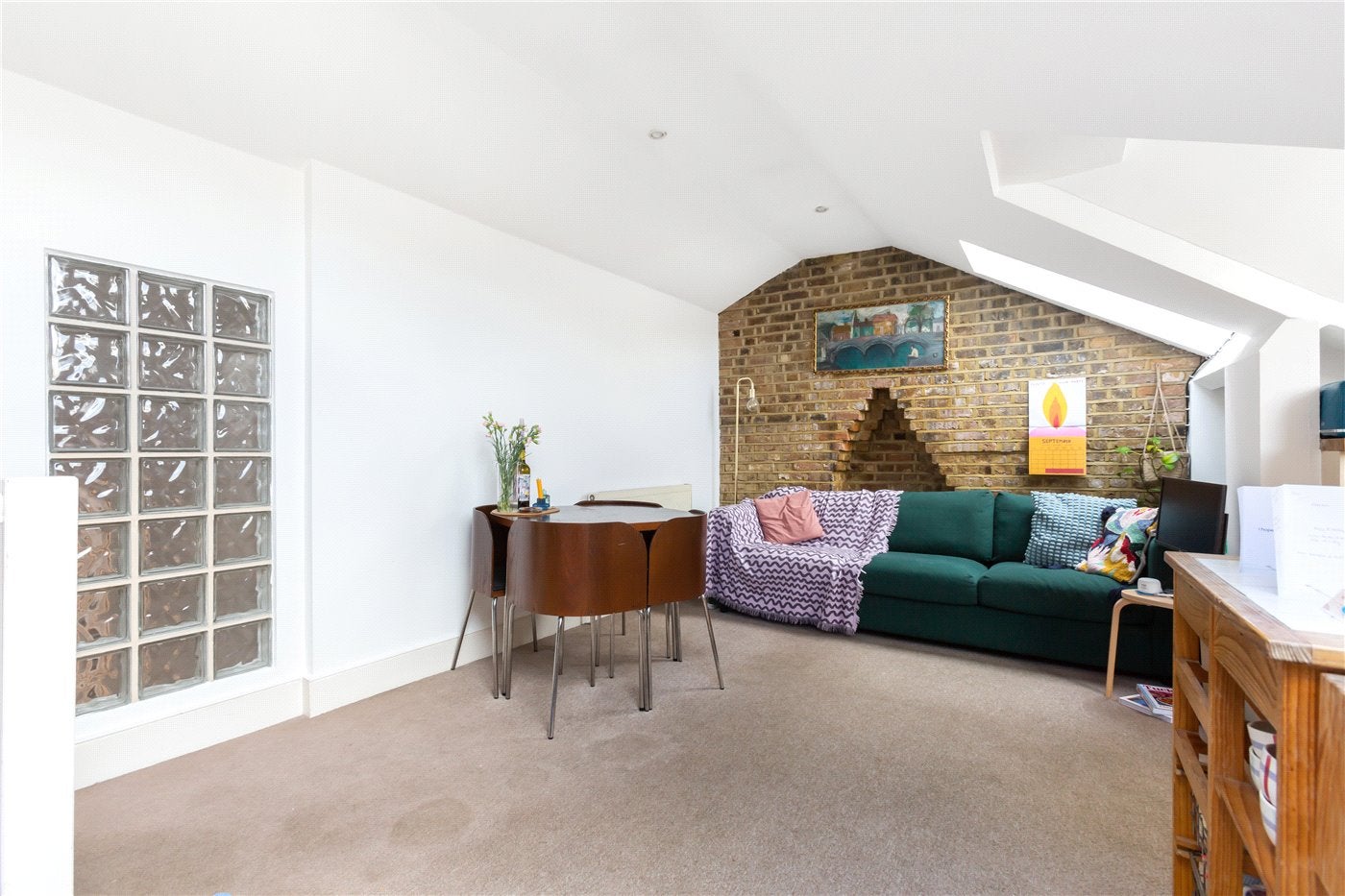 Flat Gunton Road in Greater London