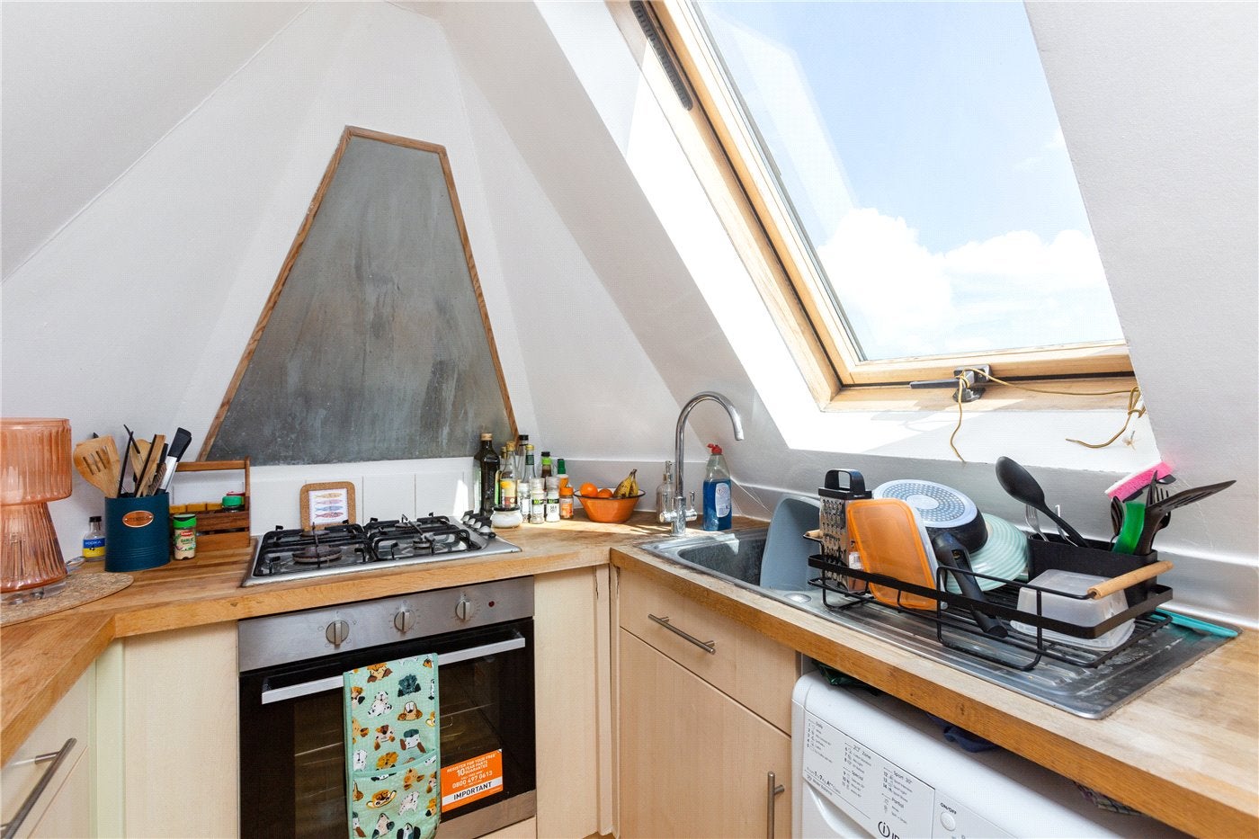 Flat Gunton Road in Greater London