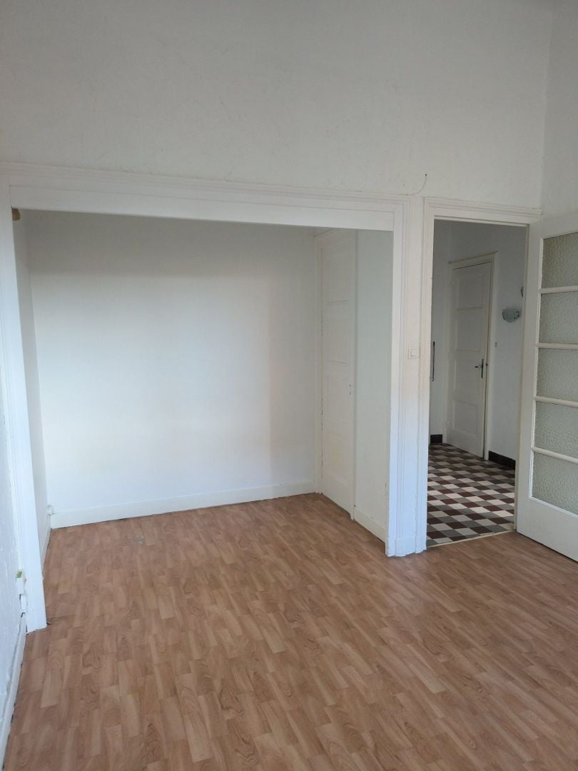 Flat Rue Alfred de Vigny in Lyon