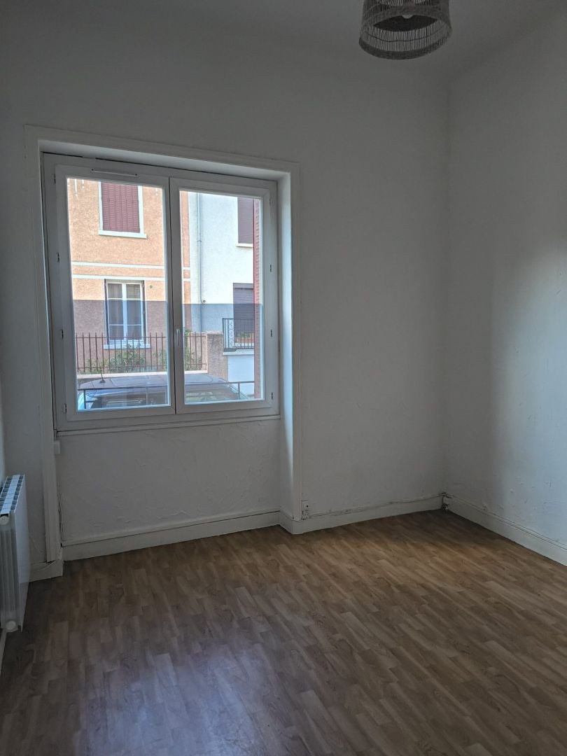 Flat Rue Alfred de Vigny in Lyon