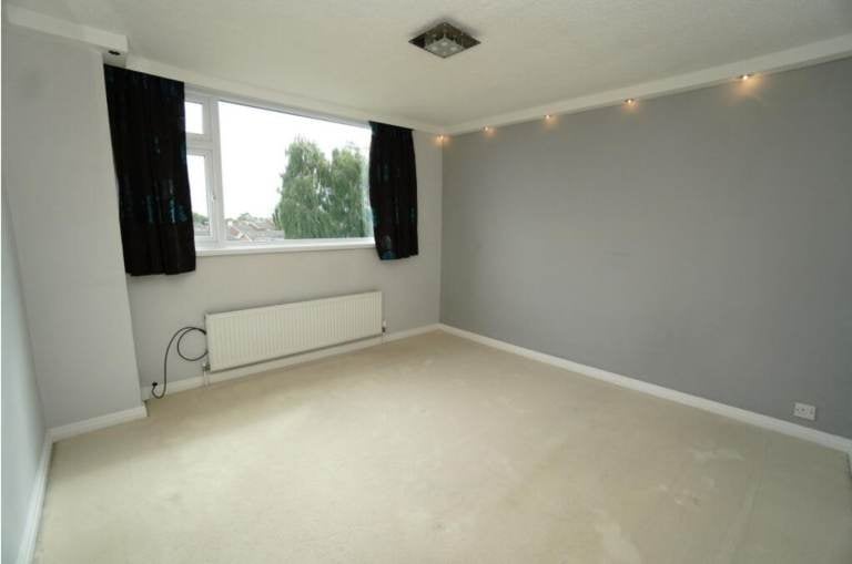 House Conway Drive in Charnwood