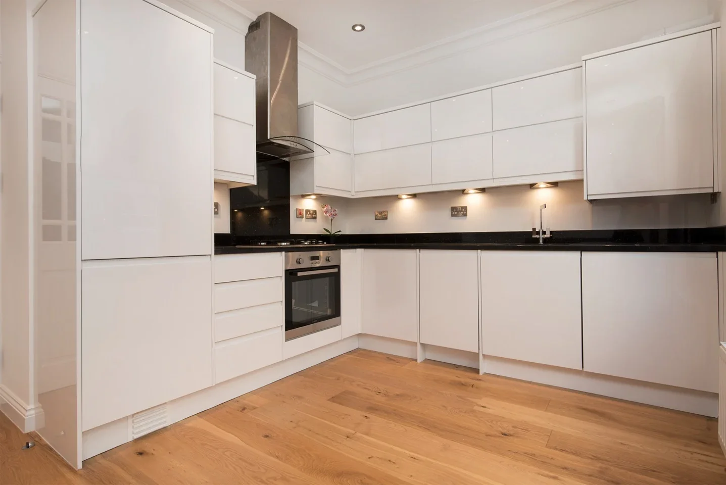 Flat Florence Road in Greater London