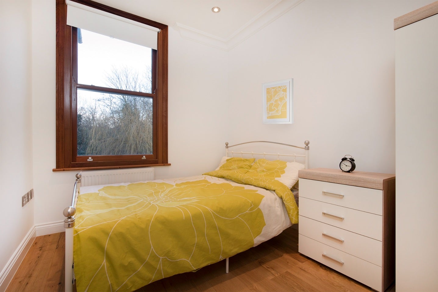 Flat Florence Road in Greater London