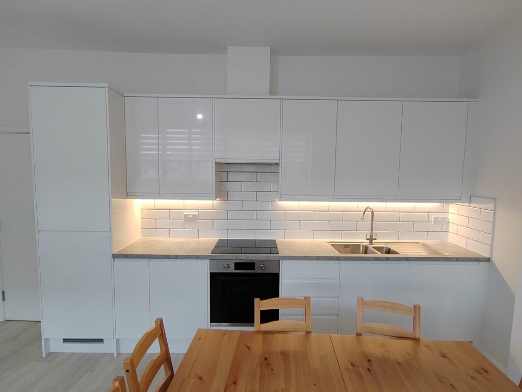Flat Uffington Road in Greater London