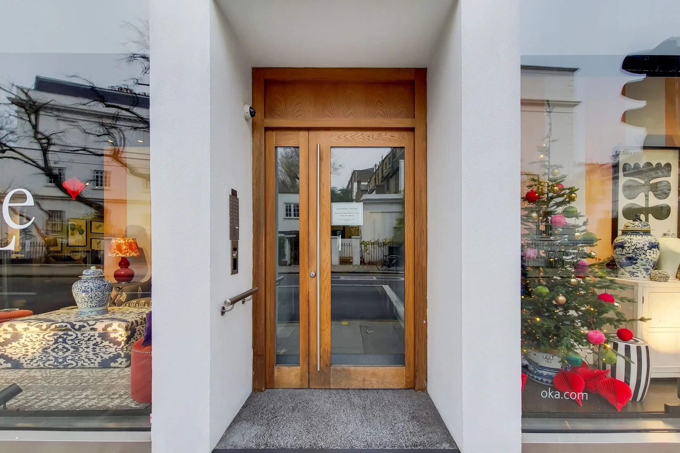 Flat Pond Place in Greater London