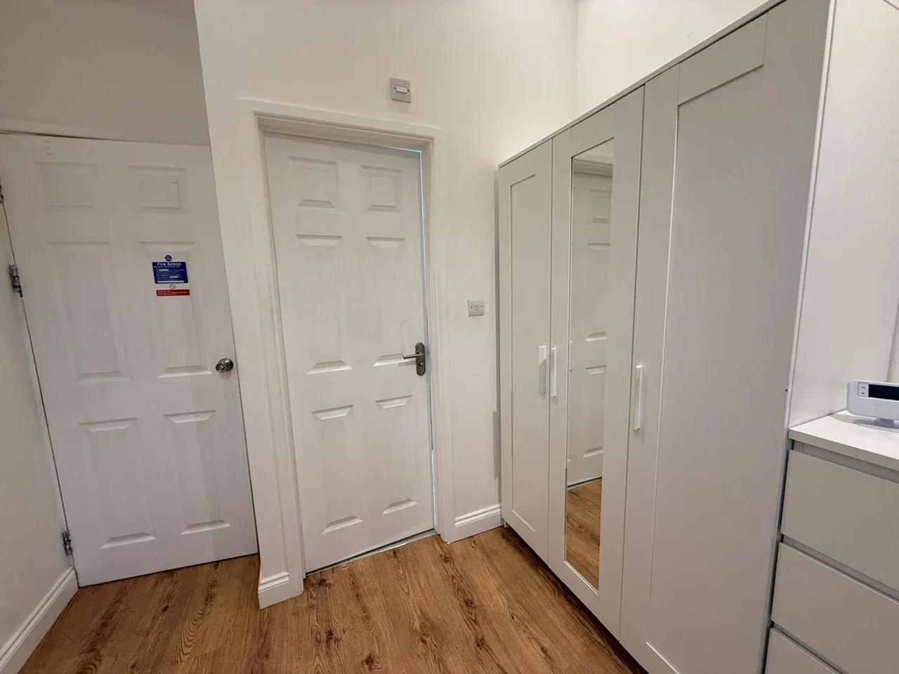 Room Cromwell Hill in Luton