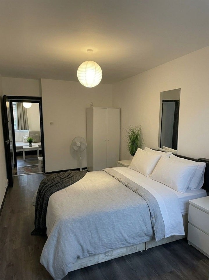 Room Barnardo Gardens in Greater London