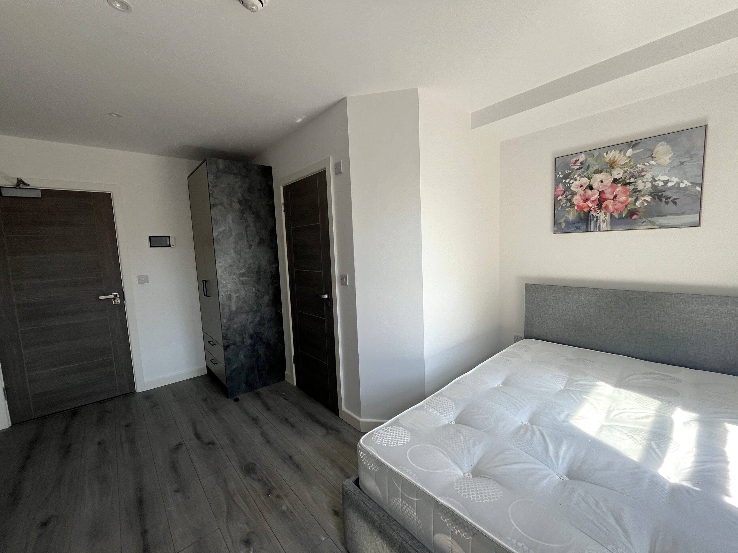 Room St John's Square in Peterborough
