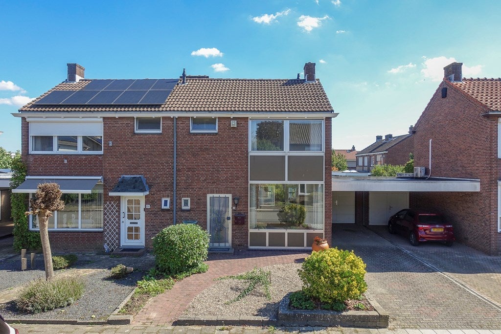 Tussenwoning te koop: Gavarellestraat 36, Stein