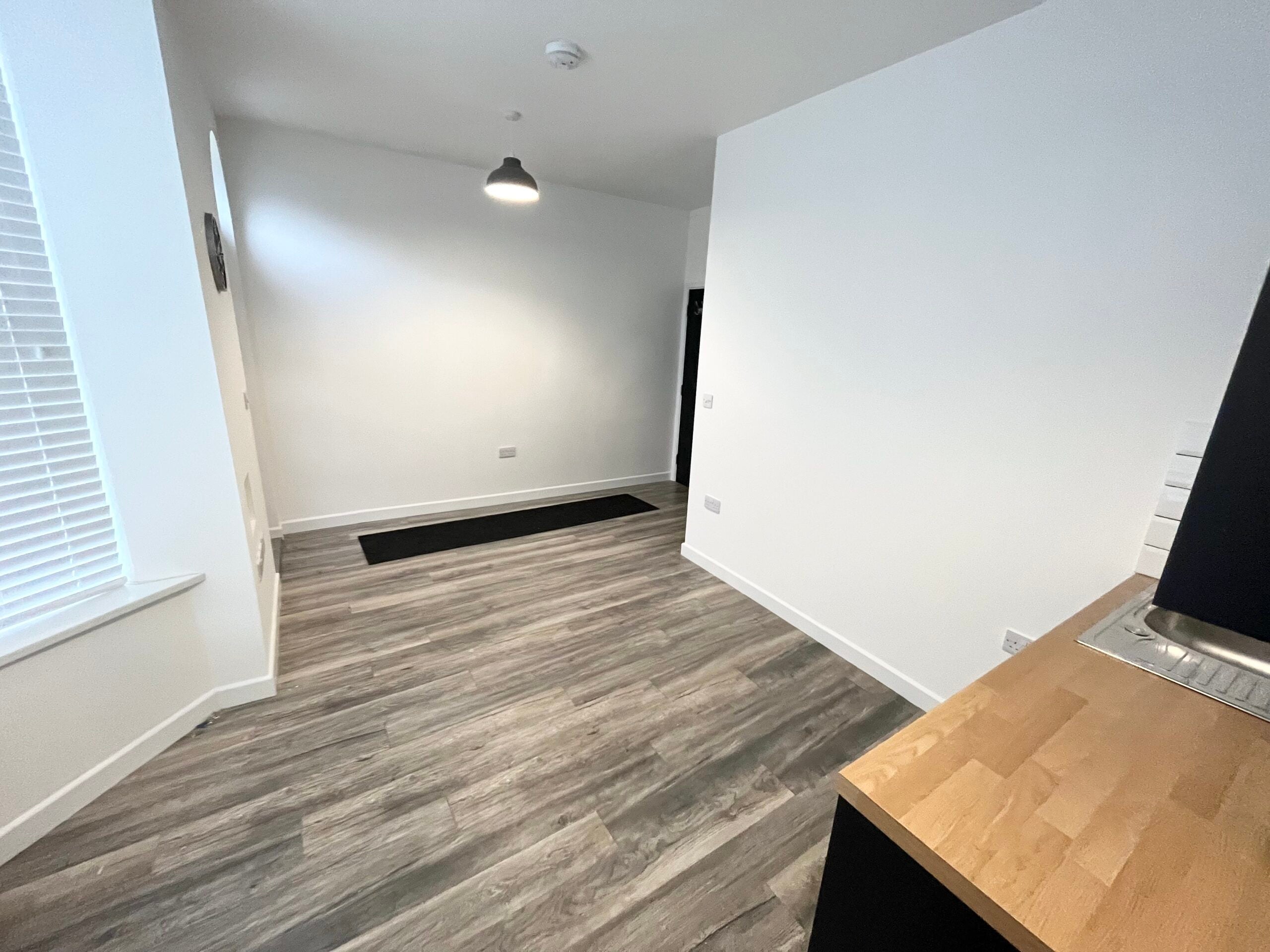 Room Dogsthorpe Road in Peterborough