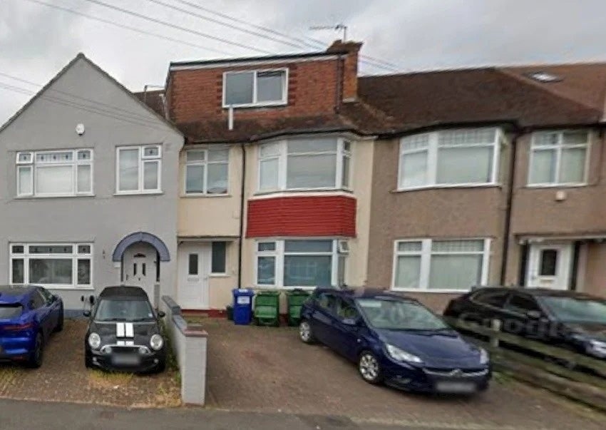 Flat Granville Road in Greater London