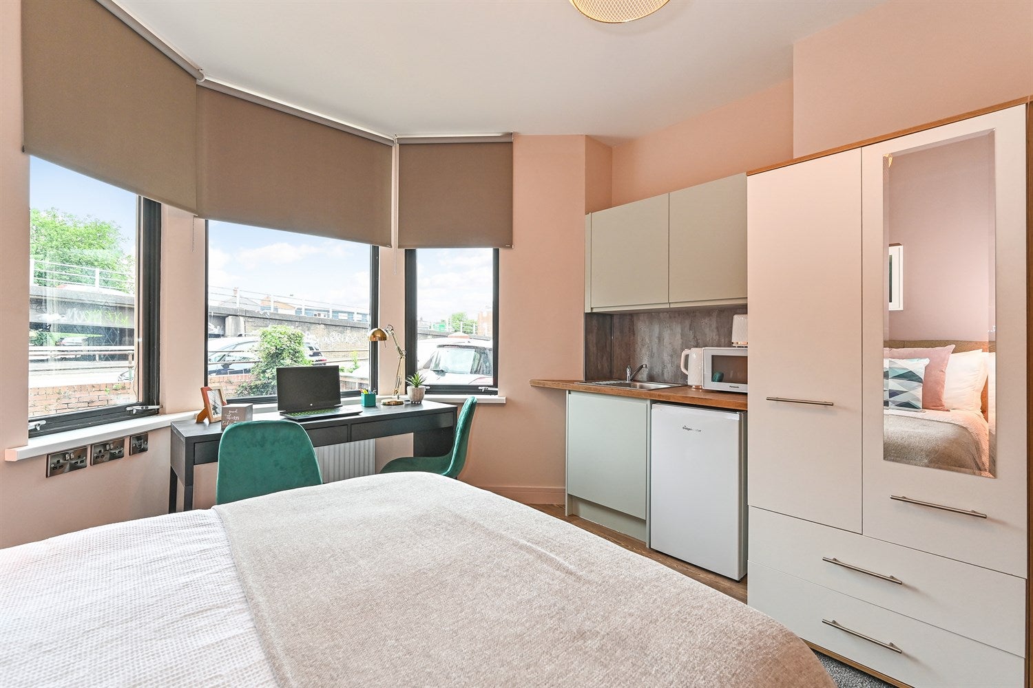 Room North Road in Cardiff