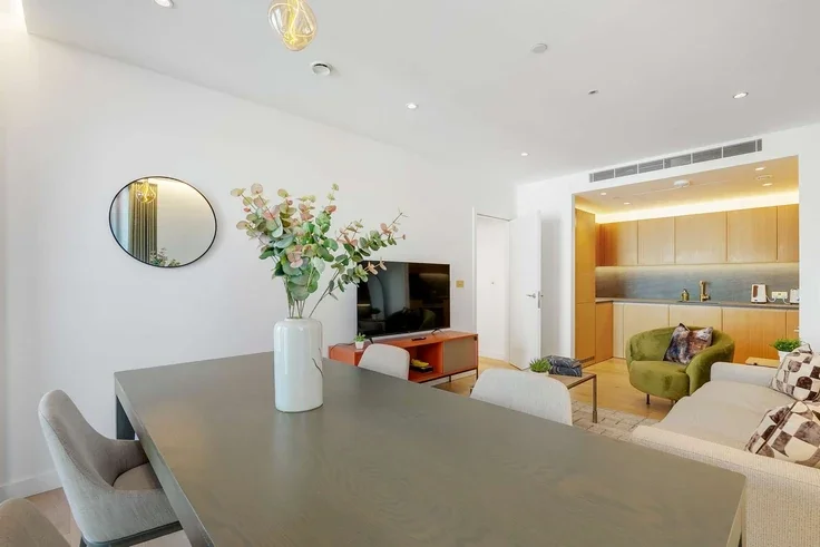 Flat Camley Street in Greater London