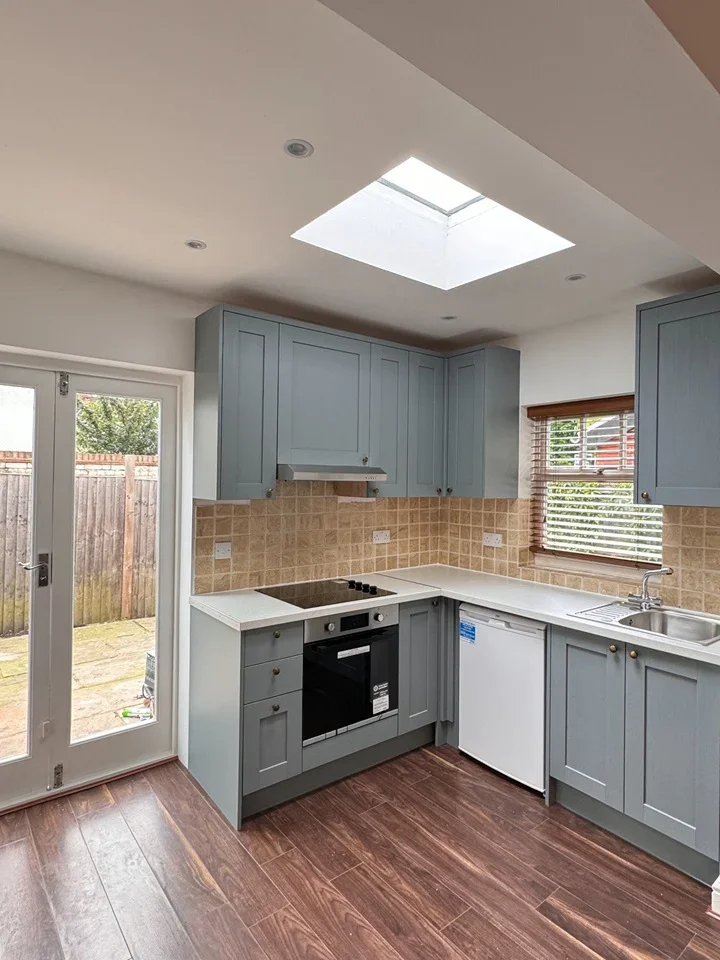 Flat Park Parade in Greater London