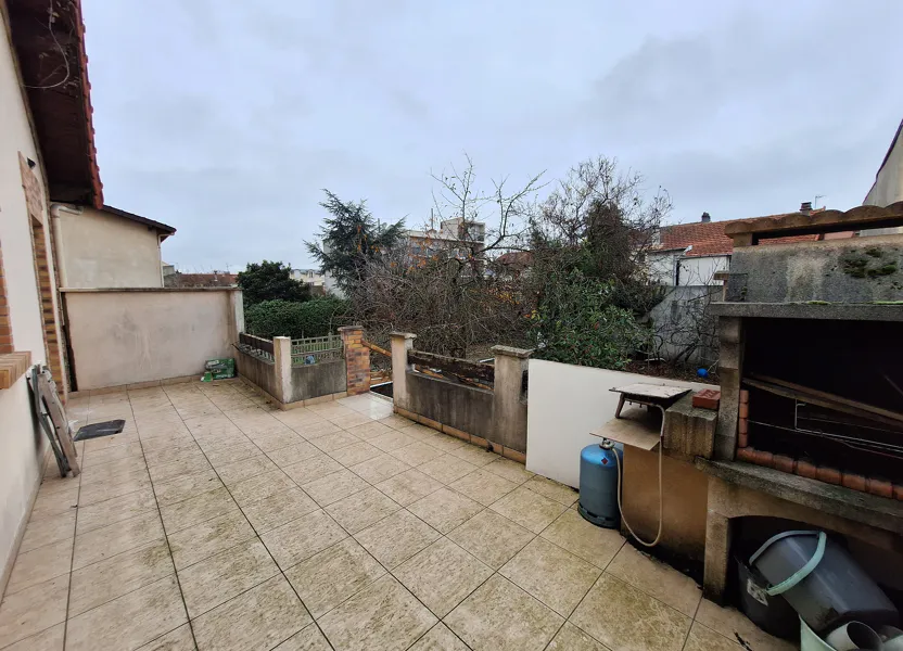 Maison Rue Julian Grimau à Drancy