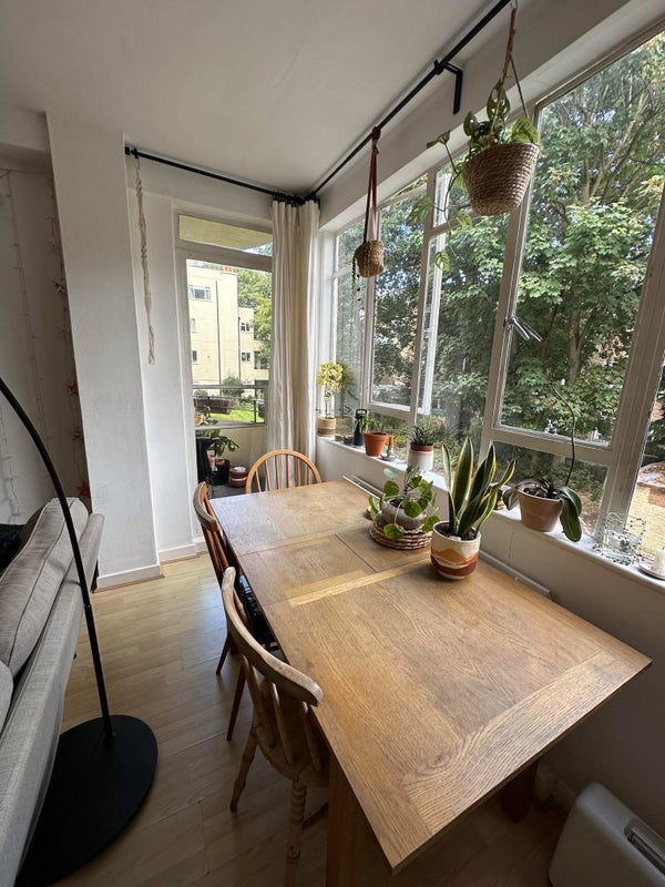 Room Thurleigh Court in Greater London