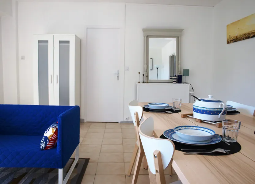 Room Avenue Montesquieu in Pessac