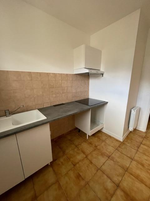 House Rue Brousse Mellet in Cenon