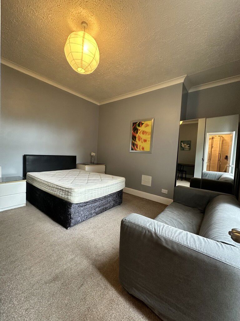 Room Chester Street in Coventry