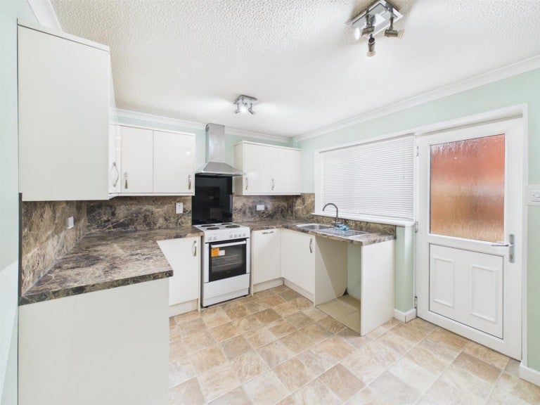House Perscoran Way in Wychavon