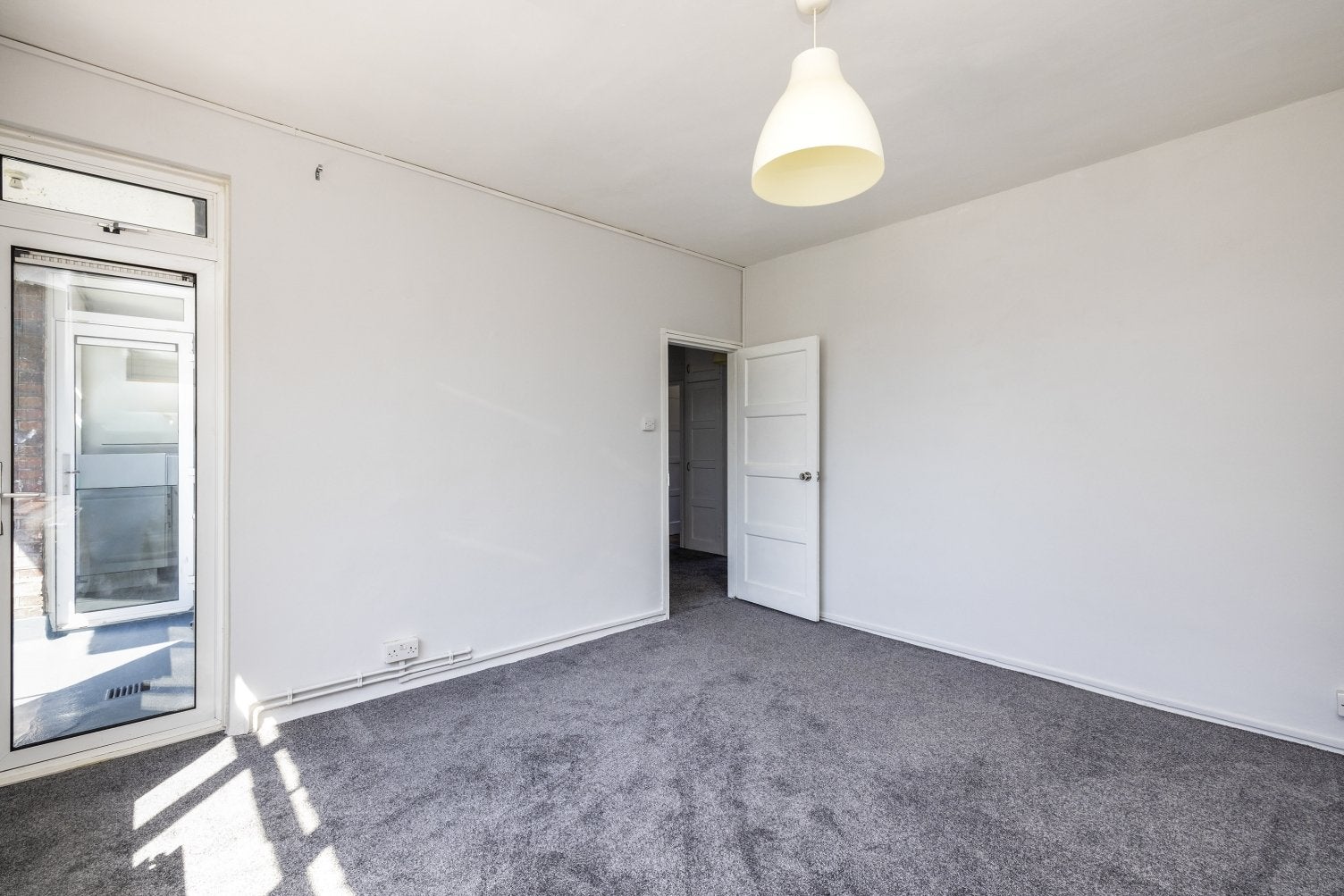 Flat Westmoreland Road in Greater London