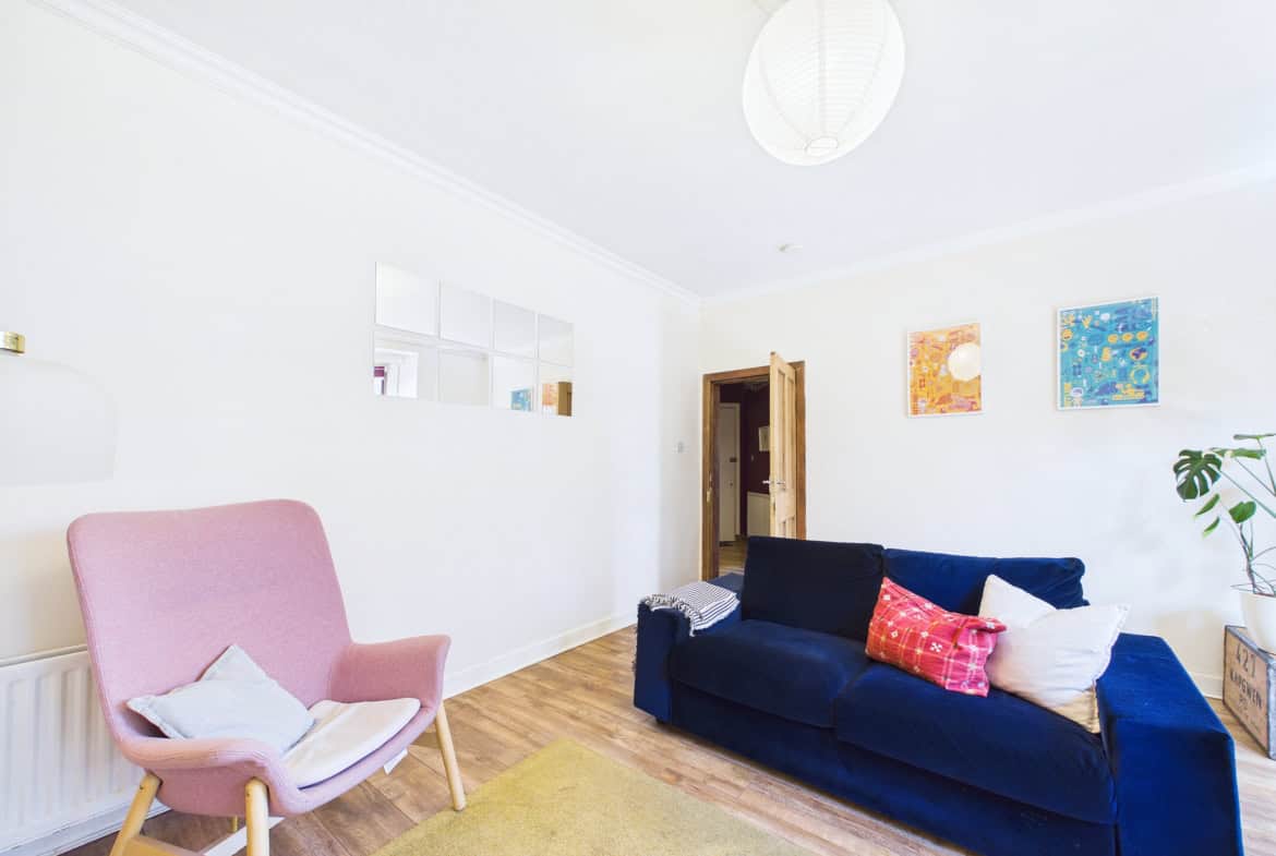Flat Cartvale Road in Glasgow