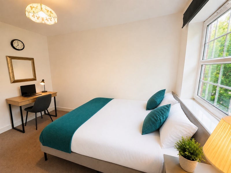 Room Fiddlers Wood Lane in Bradley Stoke