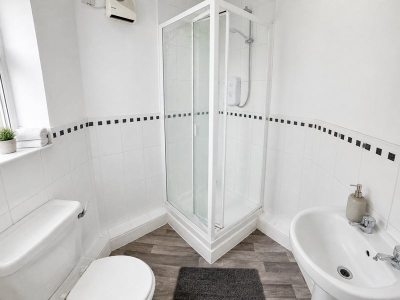 Room Fiddlers Wood Lane in Bradley Stoke