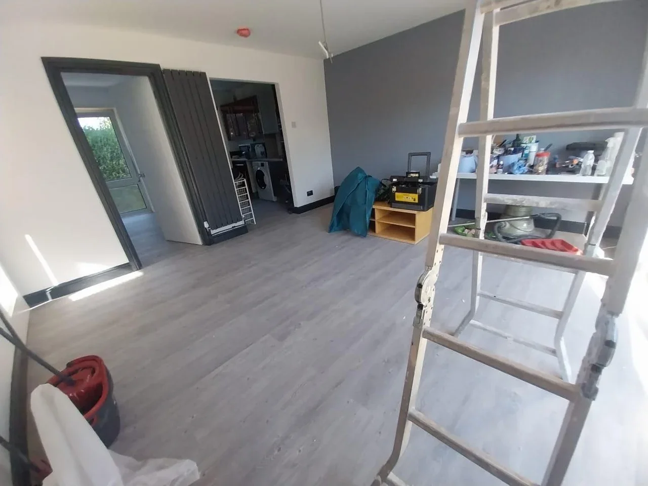 Flat Leyburn Gardens in Greater London