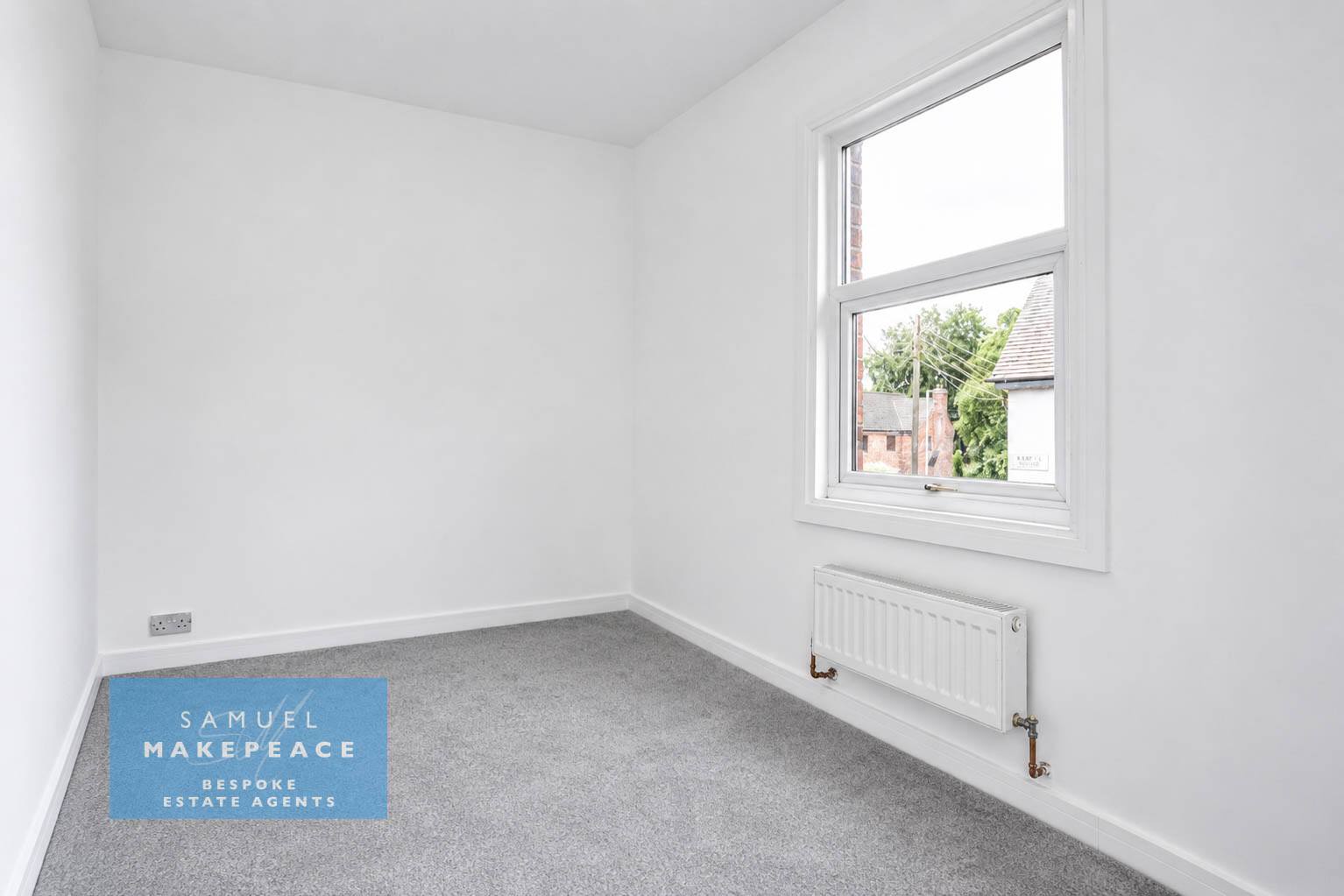 Flat Newmill Street in Stoke-on-Trent
