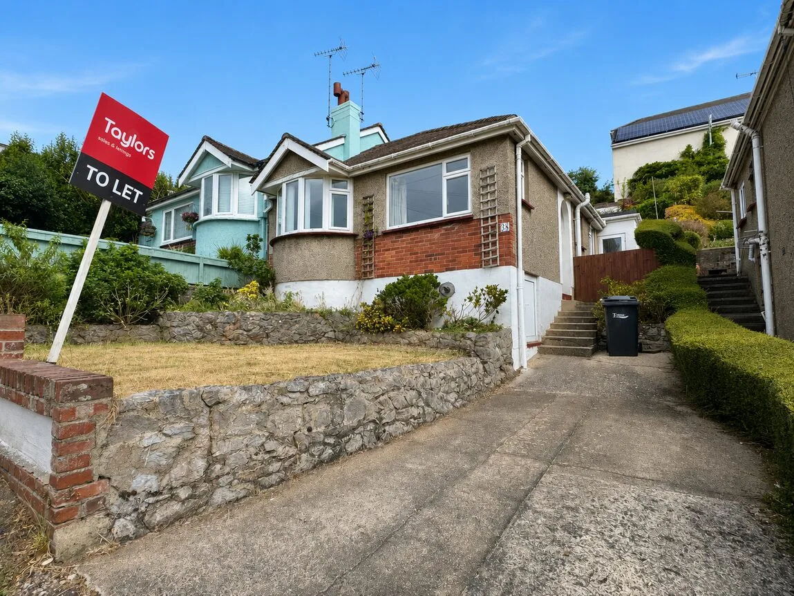 House Carlton Drive in Paignton
